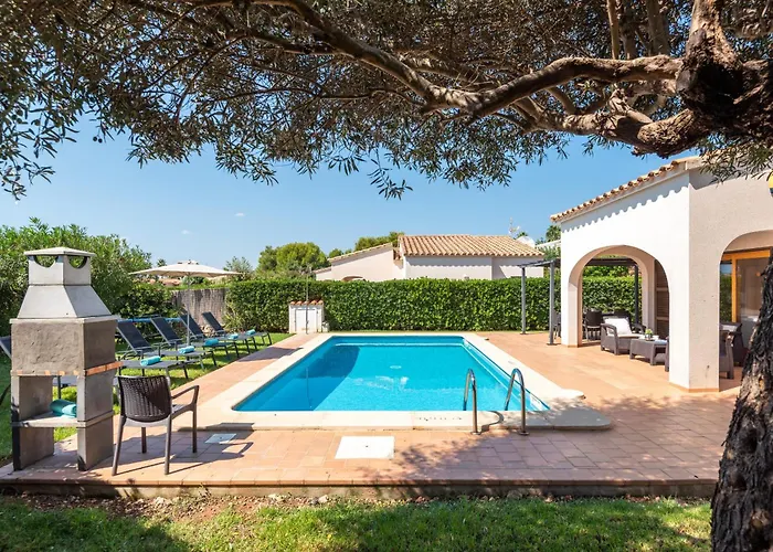 Nicolas By Escape Son Bou